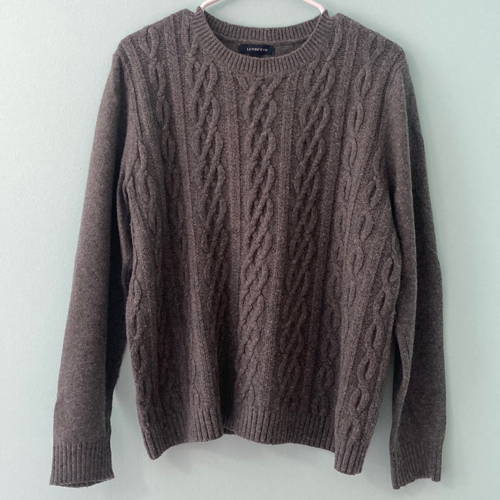 Land’s End cable knit pullover sweater. Size L